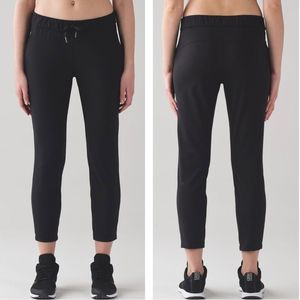 Lululemon On The Fly Pant size 4
